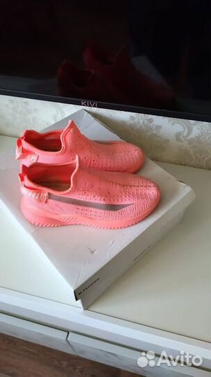 Отдам бесплатно детские вещи