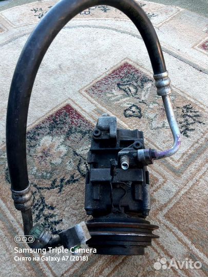 Насос кондиционера D4BH.4D56