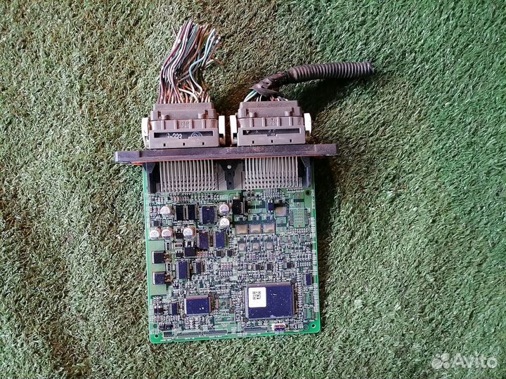 Блок управления двигателем 279721-2240 Mazda Axela