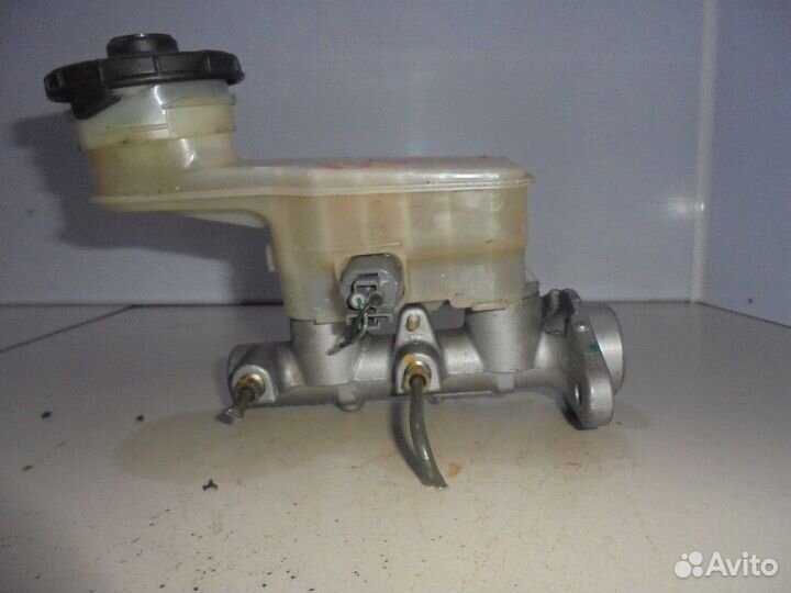 Главный тормозной цилиндр honda GD3