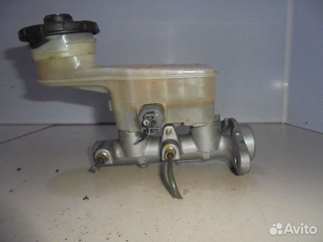 Главный тормозной цилиндр honda GD3