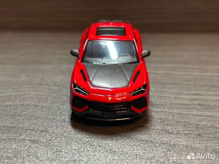 Mini gt 1:64 Lamborghini Urus Rosso Mars