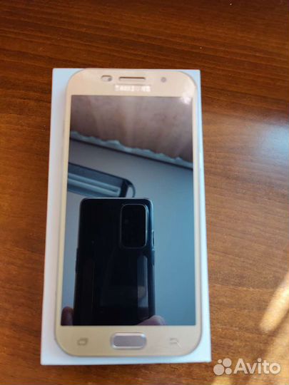Телефон Samsung galaxy a5 2017
