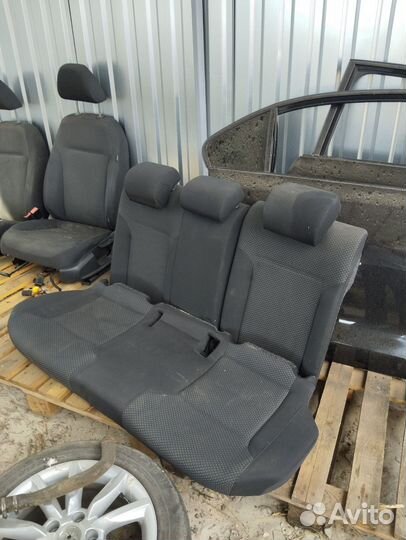 Volkswagen jetta 6 салон сидения обшивки потолок