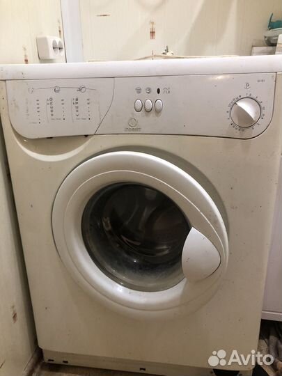 Стиральная машина indesit w101
