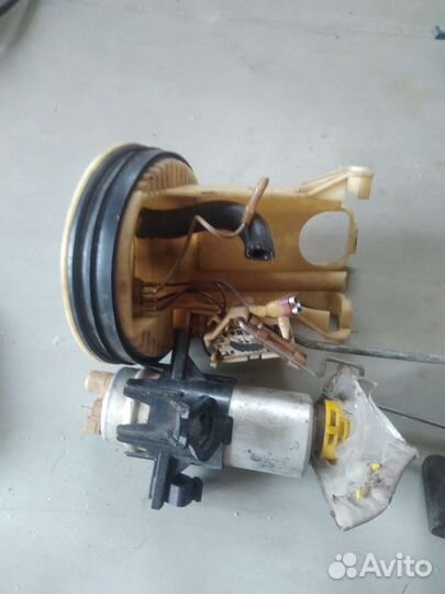 Бензонасос погружной в сборе на BMW E36