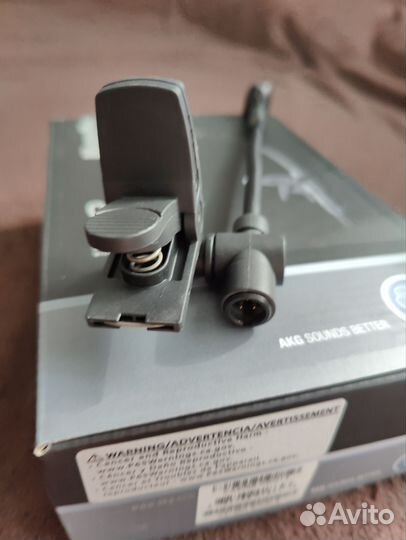 Радиосистема AKG с микрофоном