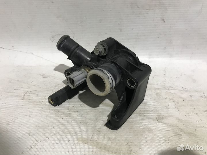 Фланец системы охлаждения Ford Focus 3 1.6 л