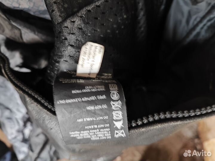 Мотокуртка кожаная с защитой