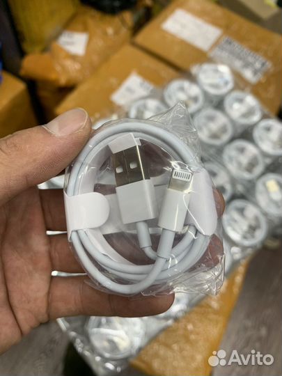 Кабель для iPhone