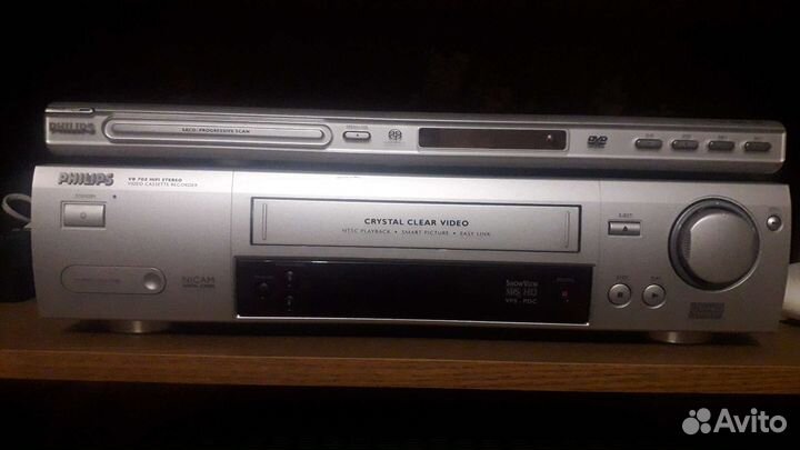 Видеомагнитофон