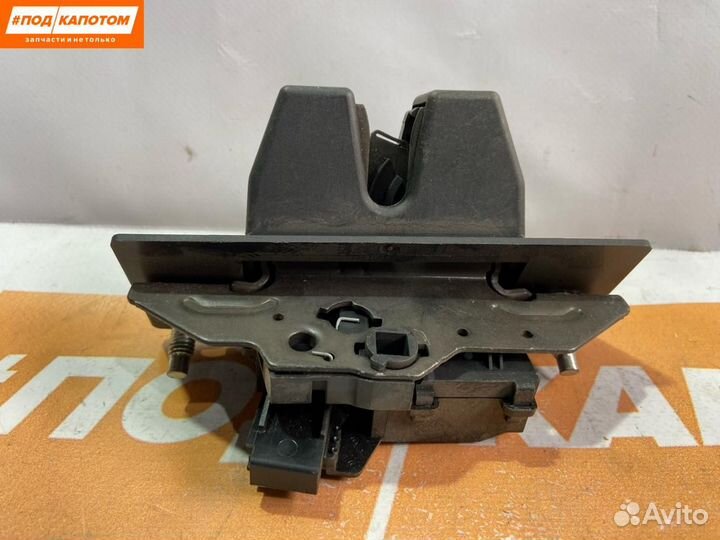 Замок крышки багажника Opel Astra J (2009 - 2012)