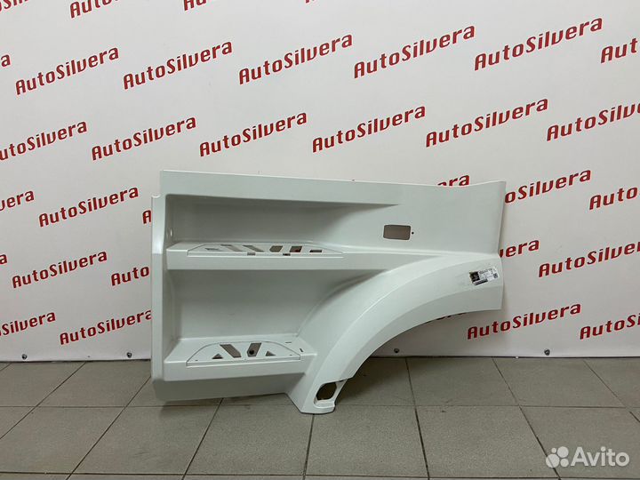 MB Actros MP4 2011-2023 ступенька подножка левая