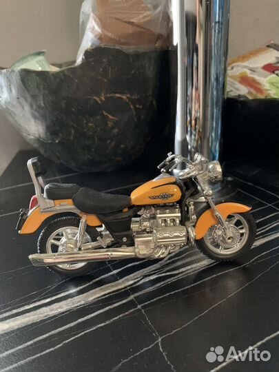 Модель мотоцикл
