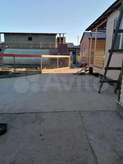 Дом 176 м² на участке 15 сот.