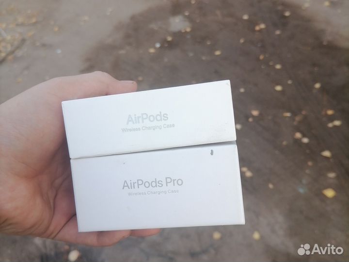 Коробка от airpods pro и airpods