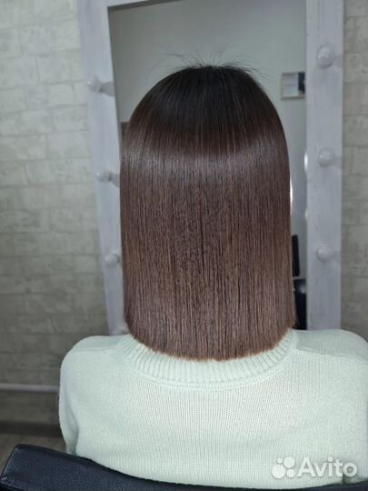 Кератиновое выпрямление волос