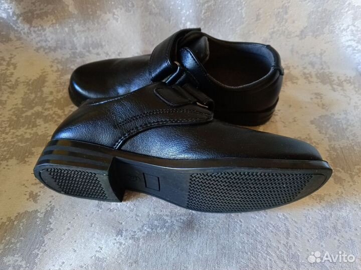 Ботинки, туфли для мальчика размер 31