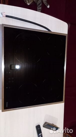 Встраиваемая электрическая панель Haier HHX-C64DFB