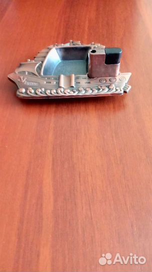 Пепельница с зажигалкой