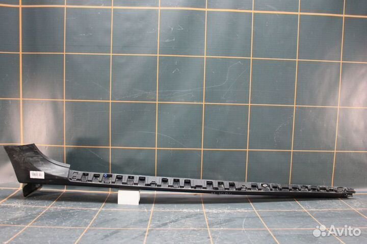 Renault Duster - Накладка порога левая