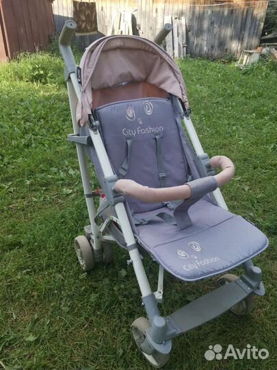 Коляска прогулочная