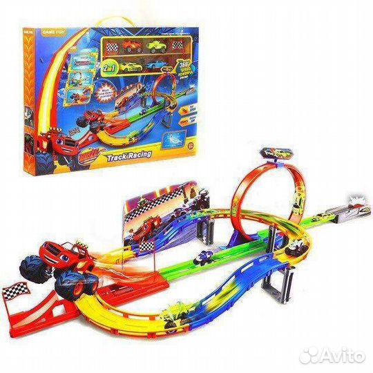 Трасса Вспыш и чудо машинки