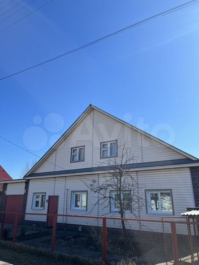 Дом 170 м² на участке 12 сот.