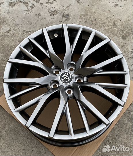 Диски R*18/5x114.3 Lexus,Camry,Corolla,V50
