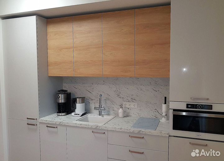 Кухня в потолок