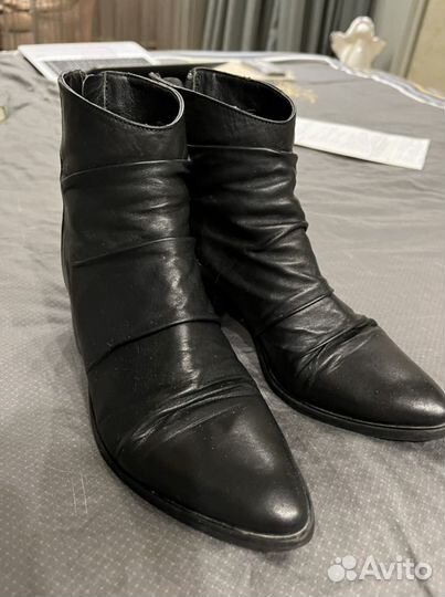 Ботильоны кожаные 37 размер
