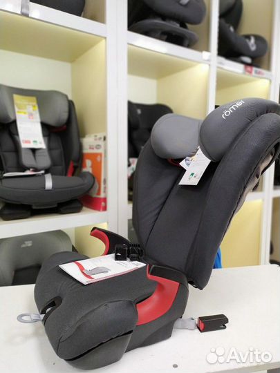 Автокресло 3-12лет изофикс Германия Brirax roemer