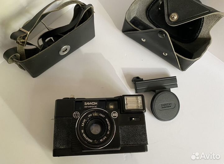 Плёночный фотоаппарат СССР Эликон Автофокус