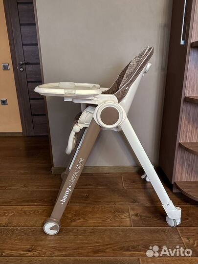 Стульчик для кормления happy baby