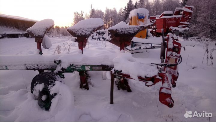 Плуг оборотный