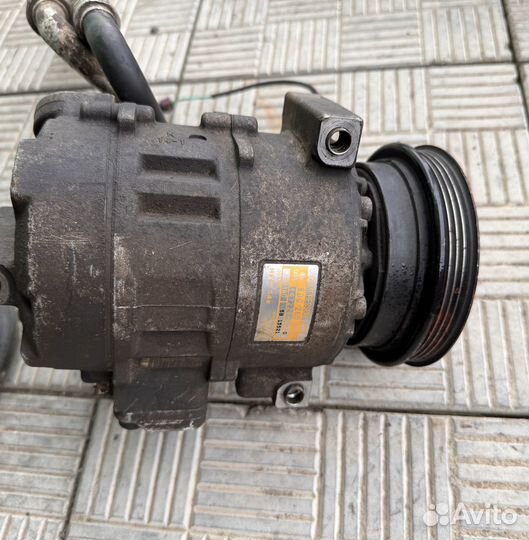 Компрессор кондиционера Volkswagen Passat B5+
