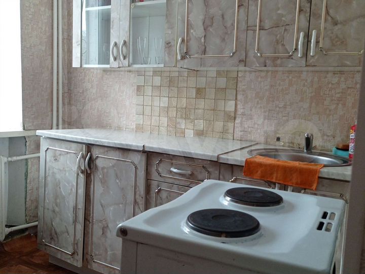 1-к. квартира, 30 м², 1/4 эт.