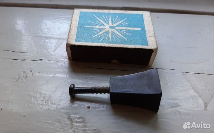 Мебельные ручки кнопки