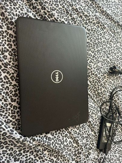 Dell Inspiron 3521