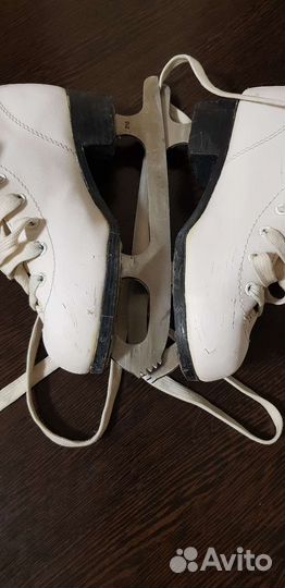 Коньки для фигурного катания детские 34