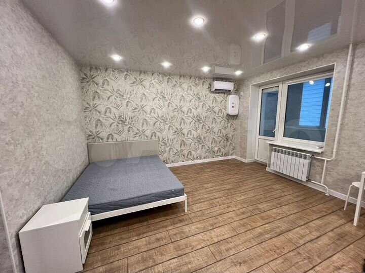 2-к. квартира, 70,2 м², 1/11 эт.