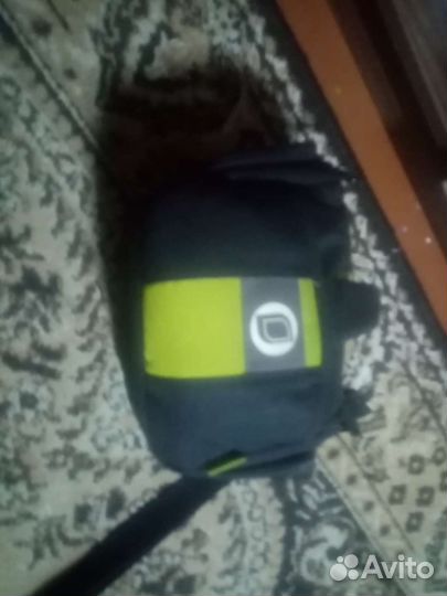 Зеркальный фотоаппарат canon 1100d