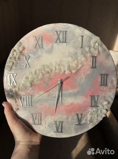 Часы из эпоксидной смолы