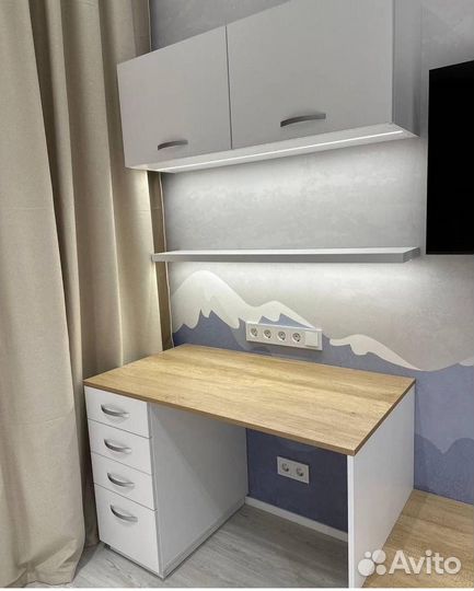 Рабочий стол для детей