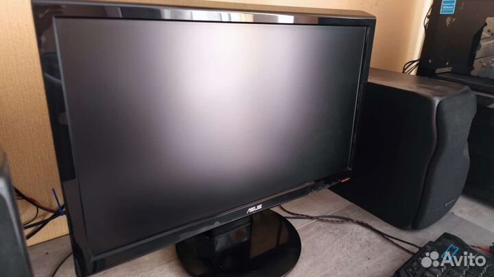 Монитор Asus 21.5