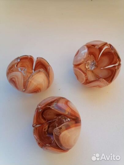 Стеклянный цветок