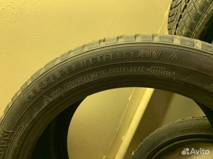Nokian Tyres Hakkapeliitta 8 SUV 275/40 R20