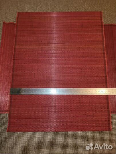 Коврик салфетка соломка натуральн и красная