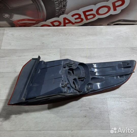 Фонарь задний левый Kia Rio 3 седан 2015