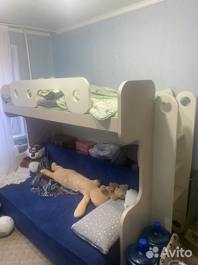 Детская кроватка